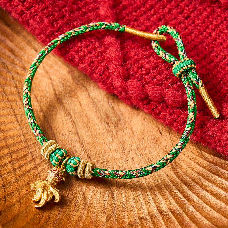 Buddha Stones Braccialetto portafortuna con carpa koi rossa intrecciato a mano e corda verde - image 1