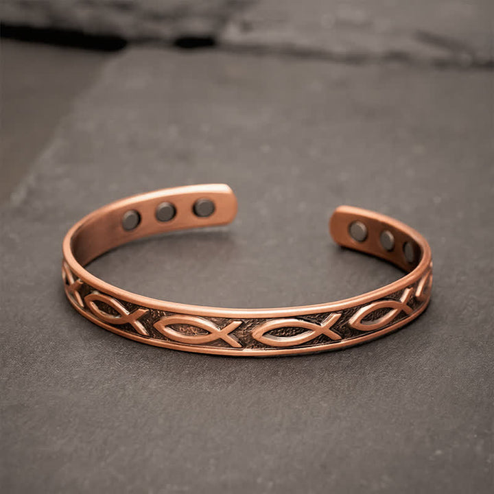 Buddha Stones Bracciale aperto con motivo di radicamento e successo a forma di pesce koi in rame rosso - Rame rosso (diametro interno: circa 55 mm) - image 0