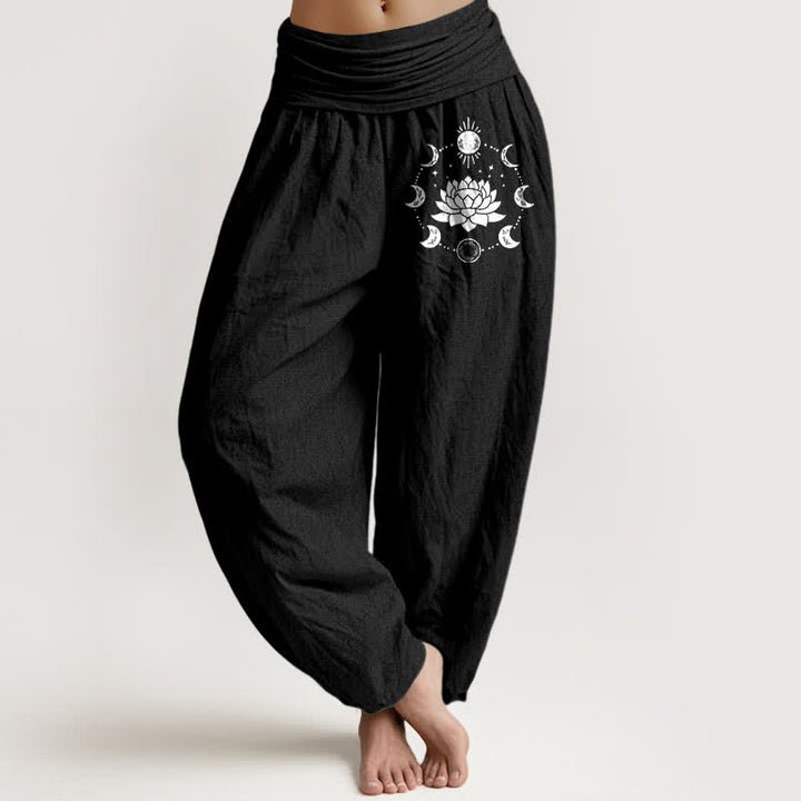 Buddha Stones Pantaloni harem da donna in puro cotone con motivo a loto e fasi lunari, con elastico in vita. - Nero - US16, UK/AU20, EU48 (3XL) - image 5