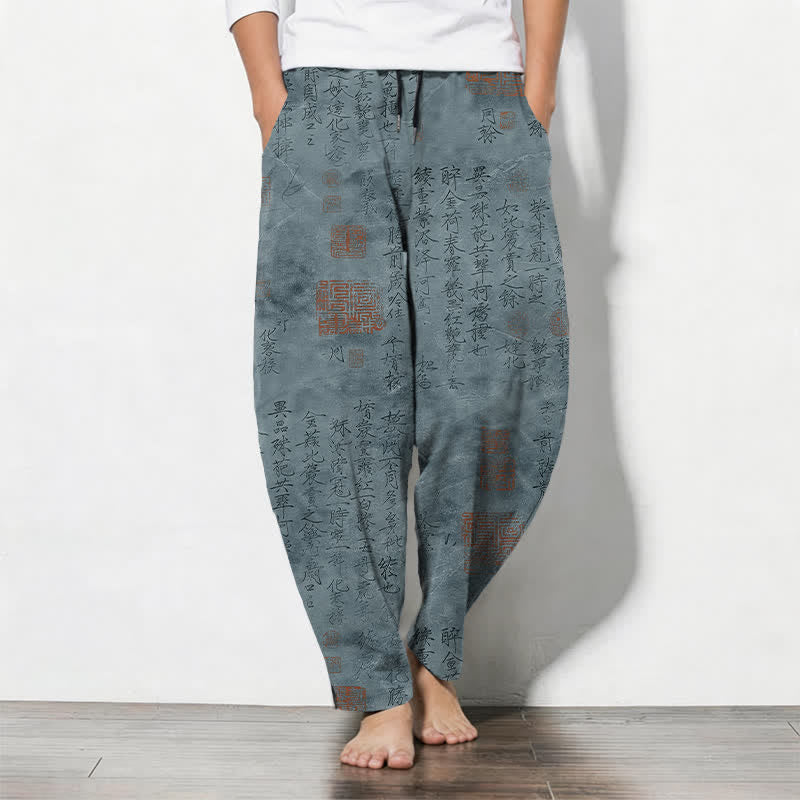 Buddha Stones Pantaloni da uomo affusolati in puro cotone con coulisse e tasche, motivo a sigillo con calligrafia vintage. - Cadetto Blu - US/UK/AU50, EU60 (5XL) - image 7