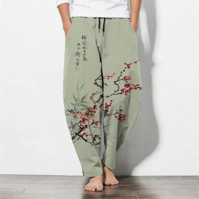 Buddha Stones Pantaloni da uomo affusolati con coulisse e tasche, in puro cotone, con stampa a fiori di prugno. - Verde Mare Scuro - US/UK/AU50, EU60 (5XL) - image 7