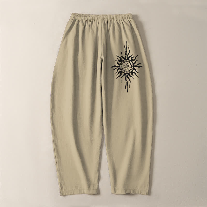 Buddha Stones Pantaloni da uomo affusolati in puro cotone con motivo tribale a sole e coulisse, con tasche. - image 3
