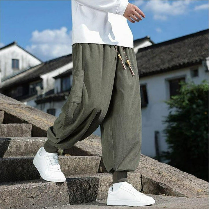 Buddha Stones Pantaloni casual autunno/inverno con coulisse e tasche applicate, pantaloni alla caviglia da uomo affusolati con tasca - image 2