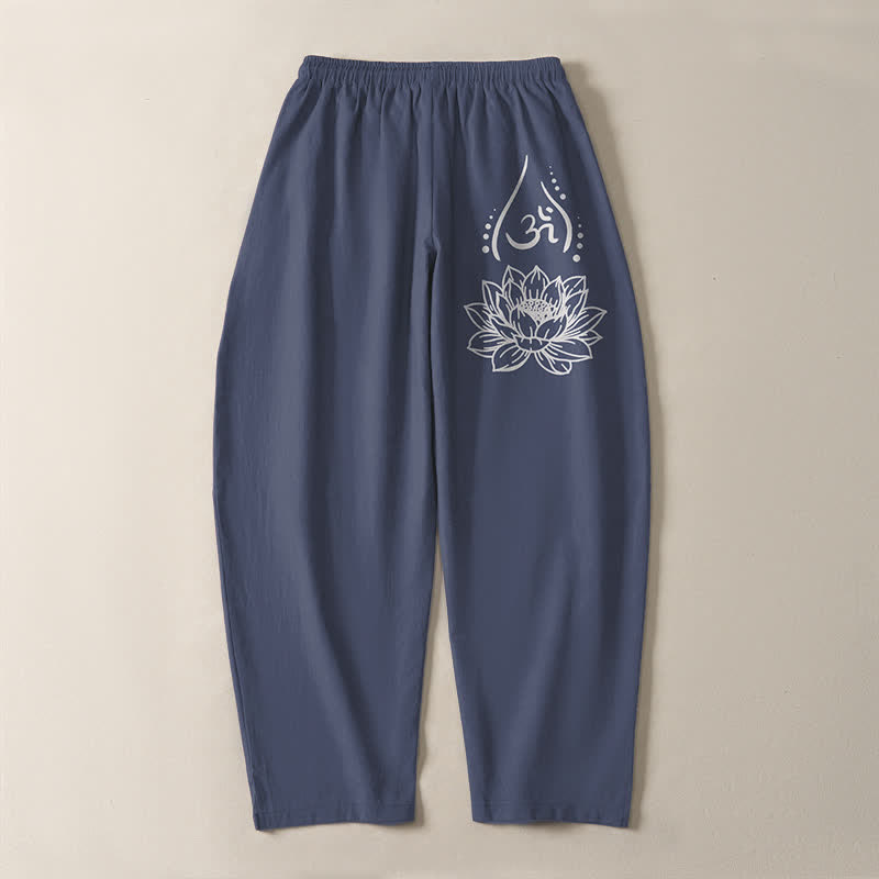 Buddha Stones Pantaloni da uomo affusolati con coulisse e tasche, in puro cotone, con motivo a loto sacro Om e stampa Om. - image 3