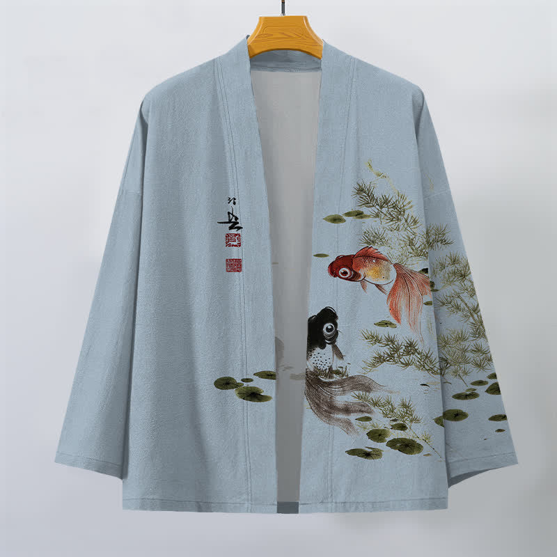 Buddha Stones Kimono da uomo in cotone con stampa a inchiostro di loto e motivo koi koi, aperto sul davanti. - image 7