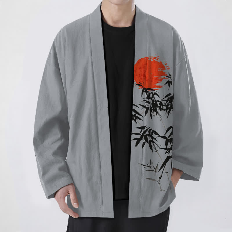 Buddha Stones Kimono da uomo in cotone con stampa a inchiostro di bambù e sole rosso, aperto sul davanti. - Grigio scuro - US/UK/AU48, EU58 (4XL) - image 9