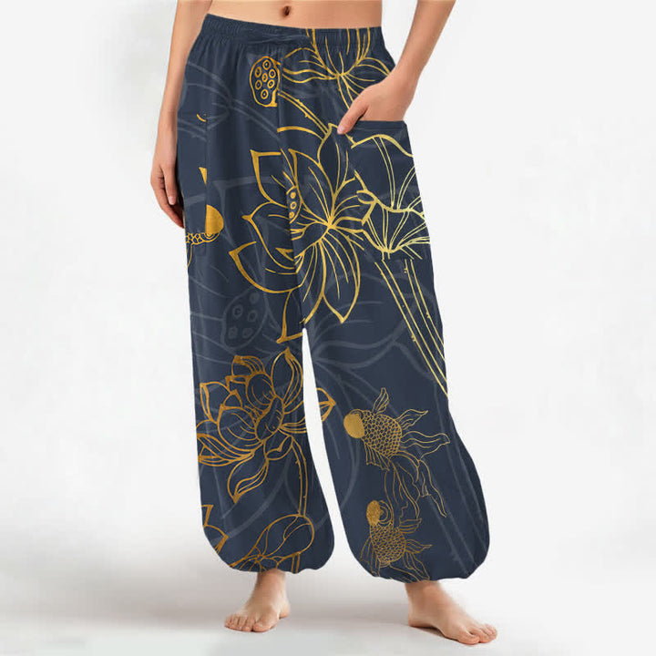 Buddha Stones Pantaloni harem da donna in cotone con elastico in vita e motivo a loto dorato e carpe koi, con tasche laterali. - Grigio tenue - US16, UK/AU20, EU48 (3XL) - image 7