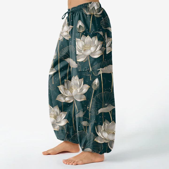 Buddha Stones Pantaloni harem da donna in cotone con motivo floreale orientale a loto, vita elasticizzata e tasche laterali. - image 11