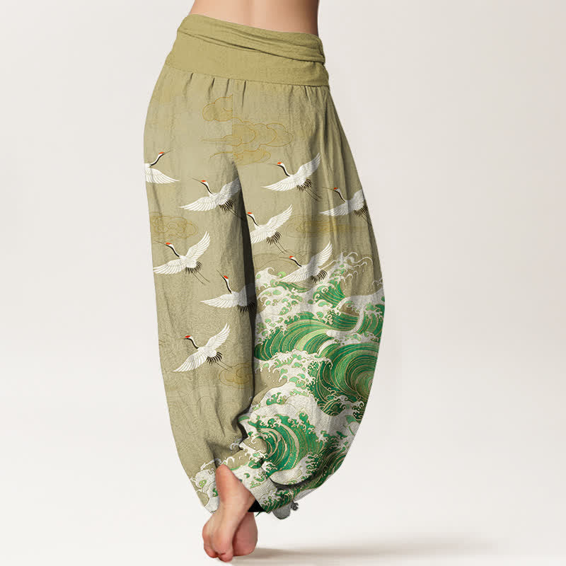 Buddha Stones Pantaloni harem da donna in cotone bianco con motivo a onde marine e gru, con elastico in vita. - image 7