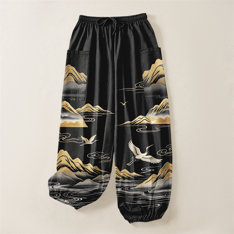 Buddha Stones Pantaloni harem da donna in cotone con elastico in vita e motivo a gru, con stampa paesaggistica serena, e tasche laterali. - image 3