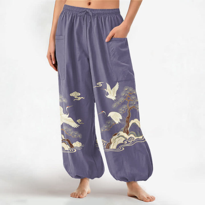 Buddha Stones Pantaloni harem da donna in cotone con motivo a gru e pino orientale, vita elasticizzata e tasche laterali. - Viola medio - US16, UK/AU20, EU48 (3XL) - image 10