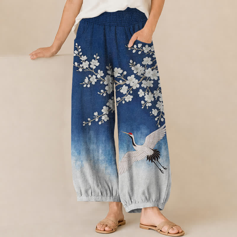 Buddha Stones Pantaloni harem da donna in cotone con motivo a gru orientale e fiori di pruno, plissettati e vita elasticizzata, con tasche. - Blu - US16, UK/AU20, EU48 (3XL) - image 0
