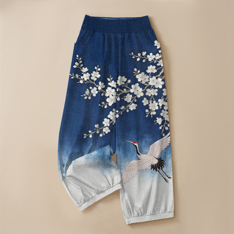 Buddha Stones Pantaloni harem da donna in cotone con motivo a gru orientale e fiori di pruno, plissettati e vita elasticizzata, con tasche. - image 3