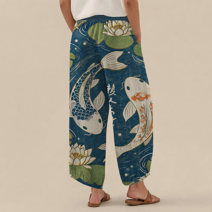 Buddha Stones Pantaloni harem da donna in cotone con motivo a pieghe e vita elasticizzata, con tasche, stampa di carpe koi orientali e loto. - image 2