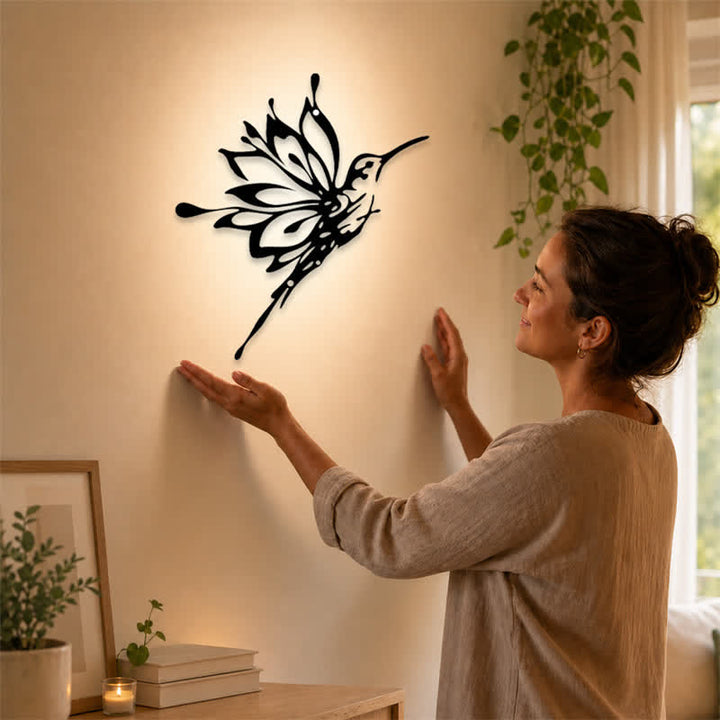 Buddha Stones Decorazione murale con silhouette in ferro nero opaco raffigurante un colibrì loto, nuovi inizi e simboli significativi. - image 1