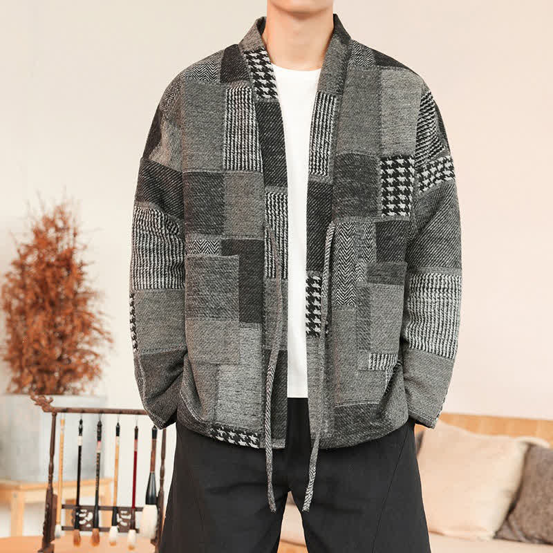 Buddha Stones Kimono da uomo casual vintage con coulisse, motivo a quadri e patchwork, con tasche, ideale per autunno/inverno. - Grigio tenue - US/UK/AU42, EU52 (3XL) - image 8