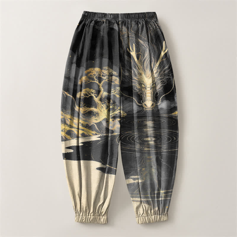 Buddha Stones Pantaloni harem da uomo in puro cotone con coulisse e tasche, fantasia paesaggio con drago dorato. - image 8