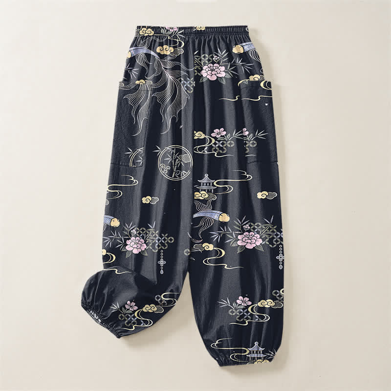 Buddha Stones Pantaloni harem da donna in cotone con elastico in vita e motivo a pesci koi e nuvole di bambù, con tasche laterali. - image 4