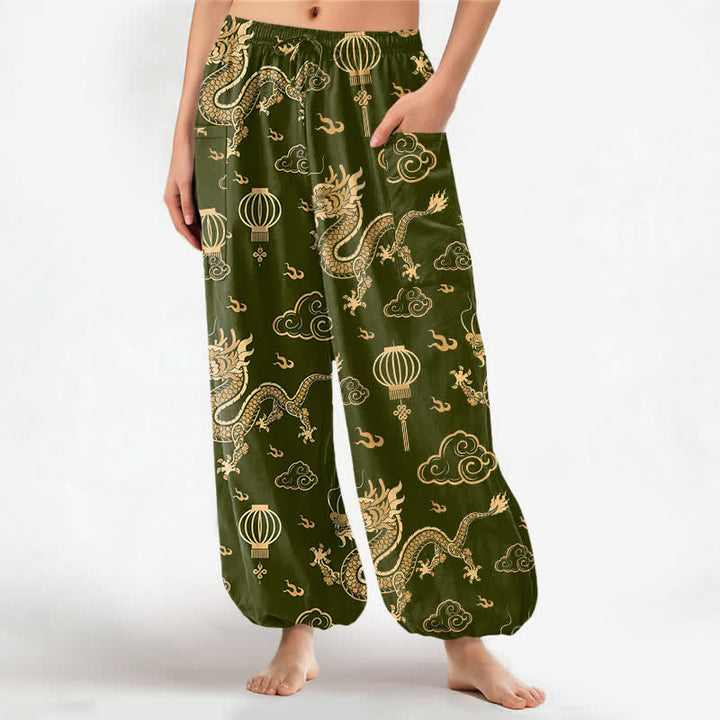 Buddha Stones Pantaloni harem da donna in cotone con elastico in vita e motivo a lanterna con drago dorato, con tasche laterali. - Verde oliva scuro - US16, UK/AU20, EU48 (3XL) - image 10