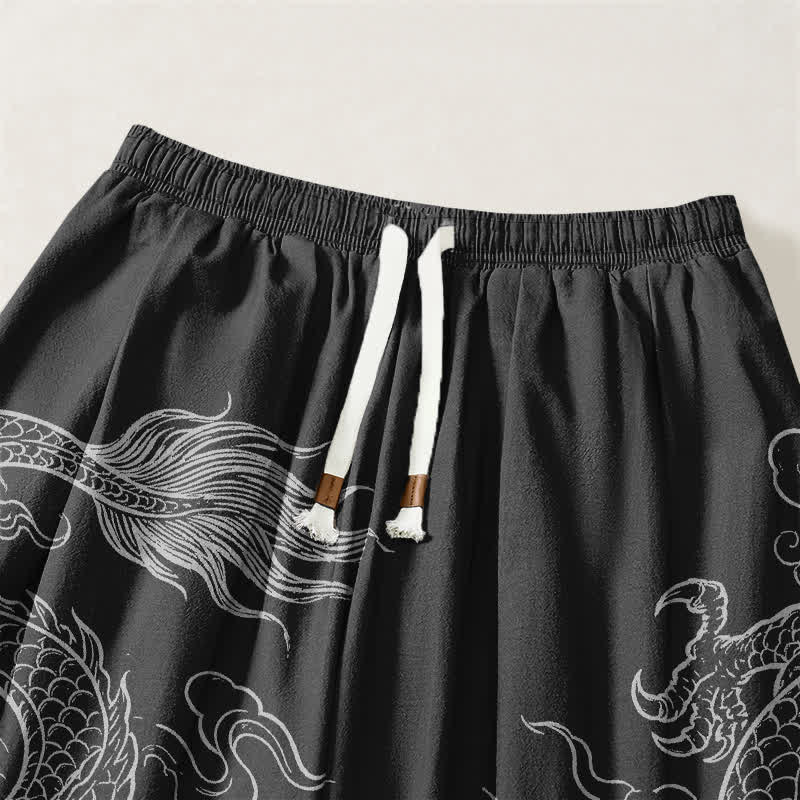 Buddha Stones Pantaloni harem da uomo in puro cotone con coulisse e tasche, fantasia drago e nuvole. - image 3