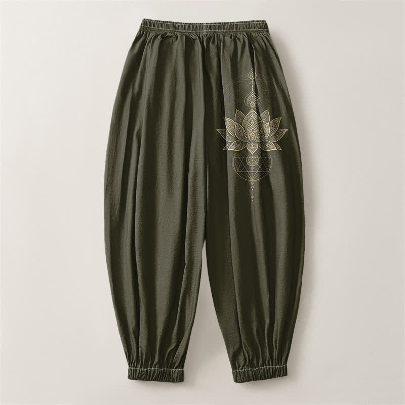 Buddha Stones Pantaloni harem da uomo in puro cotone con coulisse e tasche, motivo geometrico mandala a loto dorato. - image 14