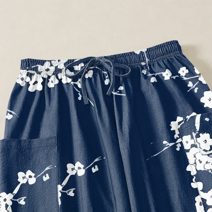 Buddha Stones Pantaloni harem da donna in cotone bianco con motivo a fiori di pruno, vita elasticizzata e tasche laterali. - image 5