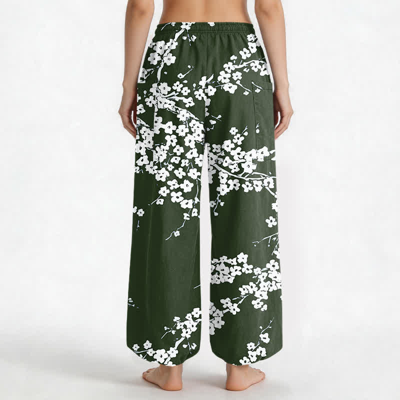 Buddha Stones Pantaloni harem da donna in cotone bianco con motivo a fiori di pruno, vita elasticizzata e tasche laterali. - image 9