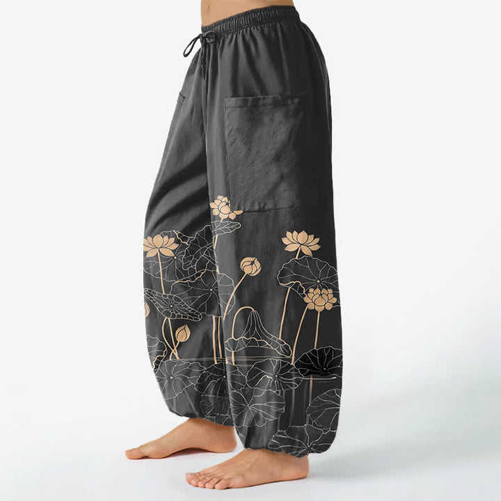 Buddha Stones Pantaloni harem da donna in cotone con motivo giardino di loto zen e vita elasticizzata, con tasche laterali. - image 11