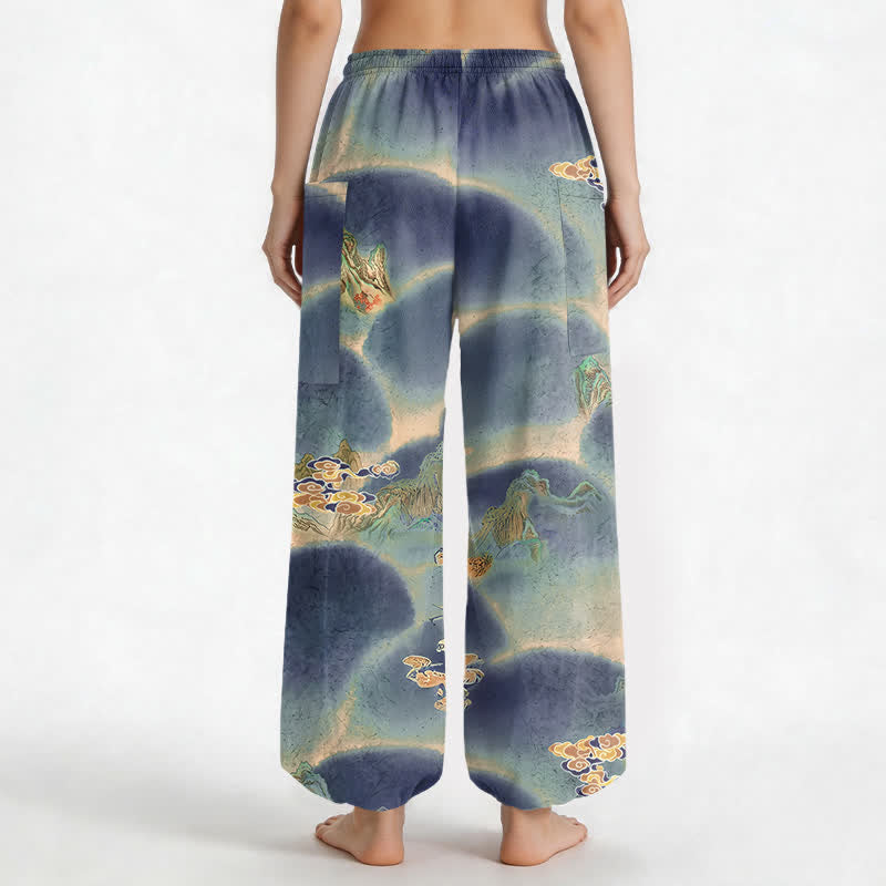 Buddha Stones Pantaloni harem da donna in cotone con elastico in vita e motivo paesaggistico nebbioso, con tasche laterali. - image 9