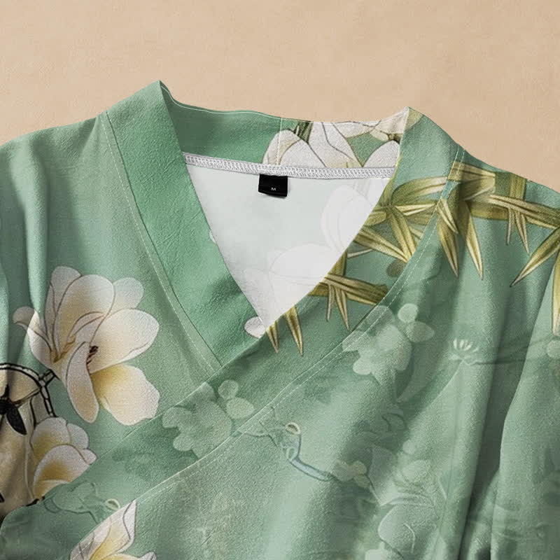Kimono da donna a maniche lunghe con scollo a V e allacciatura, in cotone con stampa di magnolia e bambù e motivo Buddha Stones. - image 2