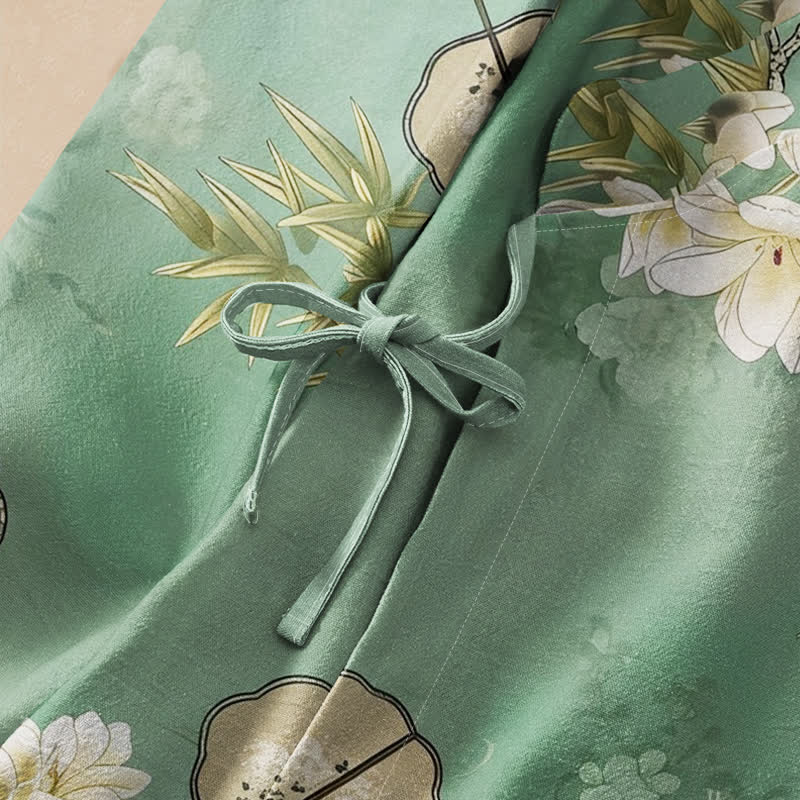 Kimono da donna a maniche lunghe con scollo a V e allacciatura, in cotone con stampa di magnolia e bambù e motivo Buddha Stones. - image 3