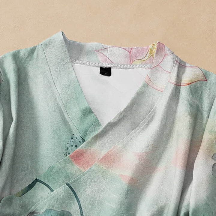 Kimono da donna a maniche lunghe con scollo a V e allacciatura, in cotone con stampa di fiori di loto Buddha Stones. - image 2