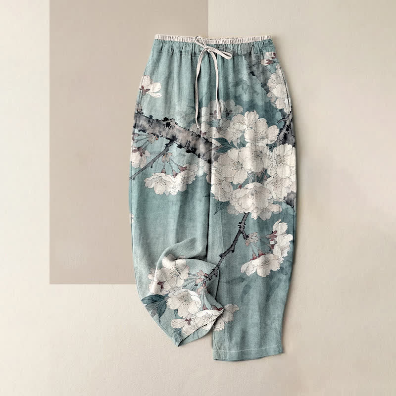 Buddha Stones Pantaloni da donna in puro cotone con elegante motivo floreale a rami e vita elasticizzata, con tasche. - Azzurro polvere - US16, UK/AU20, EU48 (3XL) - image 0