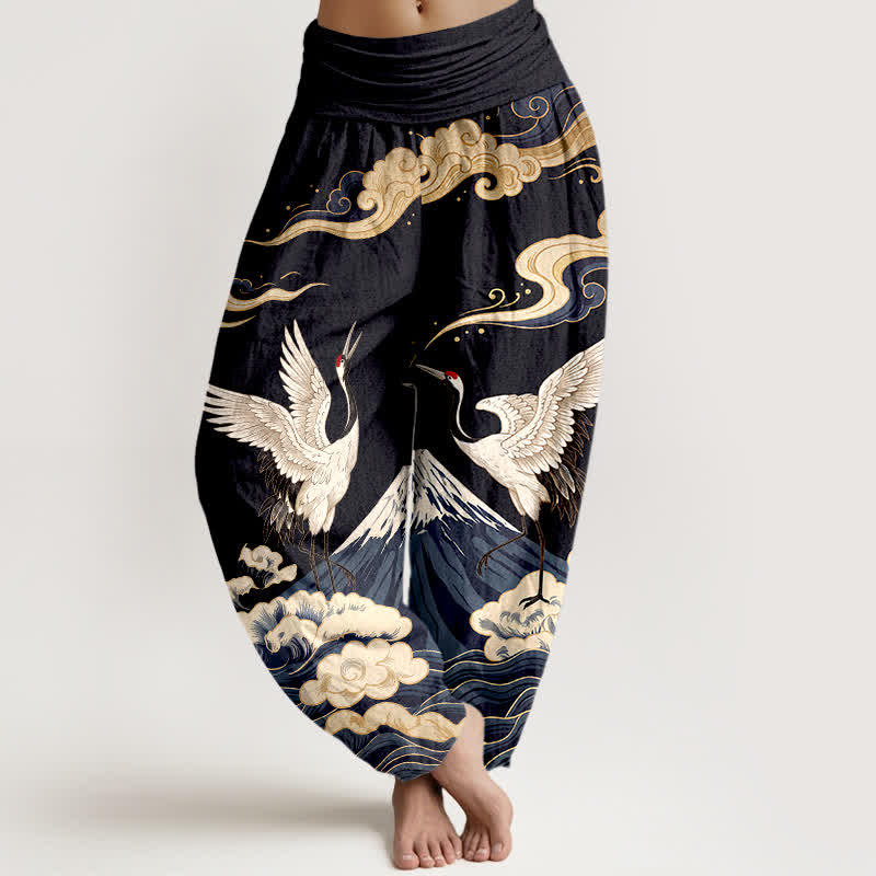 Buddha Stones Pantaloni harem da donna in cotone con motivo gru, montagne e nuvole, con elastico in vita. - Nero - US16, UK/AU20, EU48 (3XL) - image 0