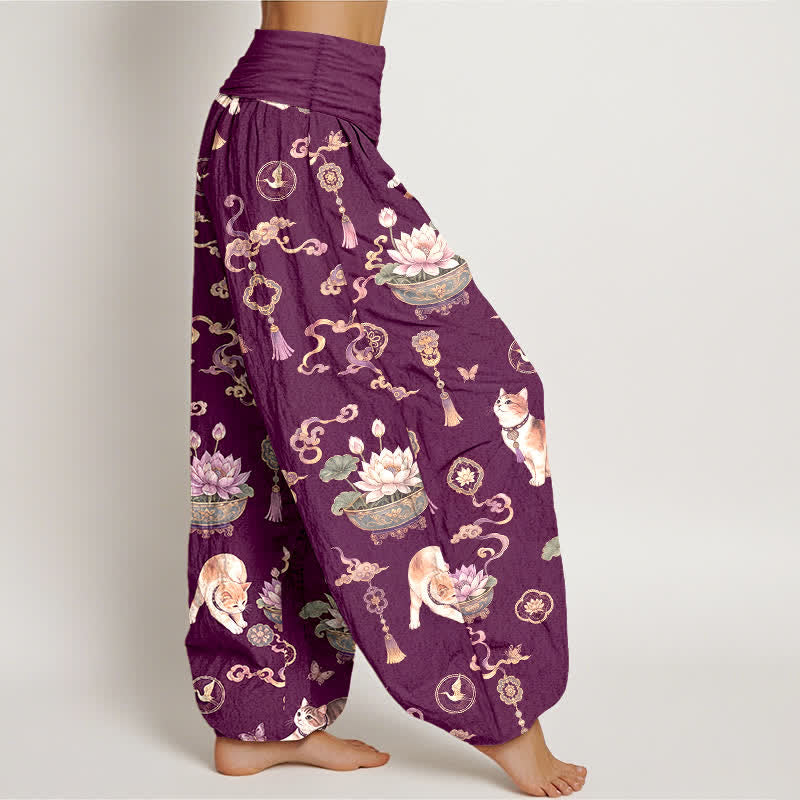 Buddha Stones Pantaloni harem da donna in cotone con motivo gatto loto e nappine, vita elasticizzata. - image 6