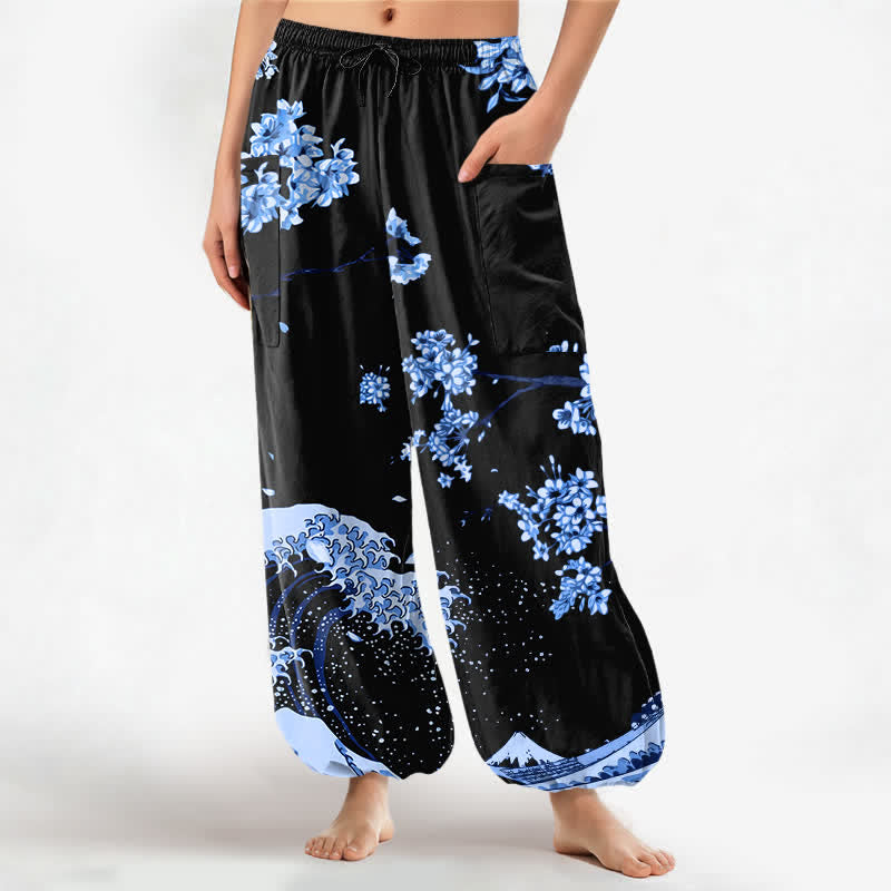 Buddha Stones Pantaloni harem da donna in cotone con elastico in vita e motivo a onde Ukiyo-e, con tasche laterali. - Azzurro cielo chiaro - US16, UK/AU20, EU48 (3XL) - image 7