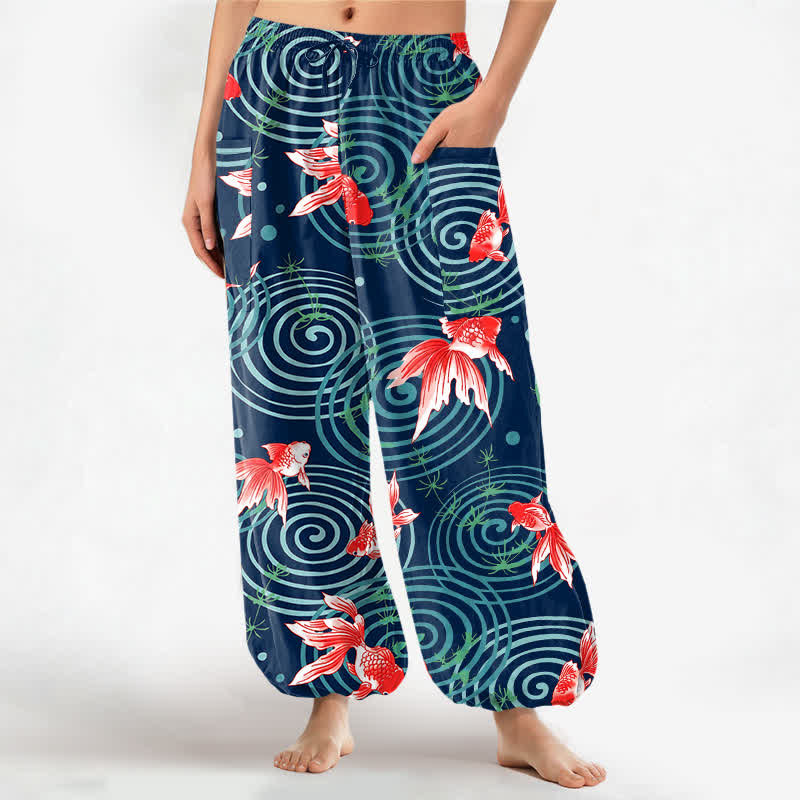 Buddha Stones Pantaloni harem da donna in cotone con motivo a onde di carpe koi orientali e vita elasticizzata, con tasche laterali. - Marina - US16, UK/AU20, EU48 (3XL) - image 7