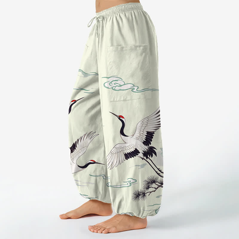 Buddha Stones Pantaloni harem da donna in cotone bianco con motivo gru Zen e vita elasticizzata, con tasche laterali. - image 8