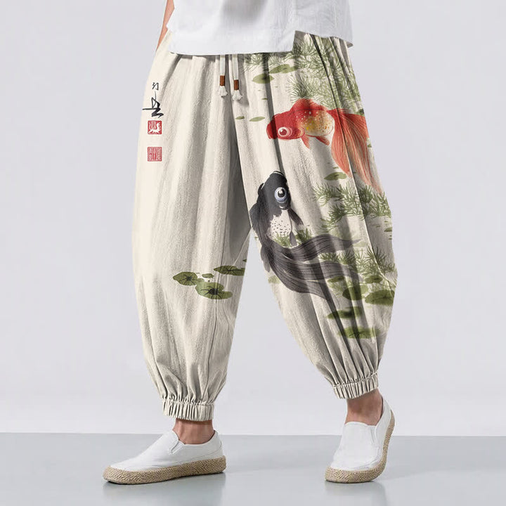 Buddha Stones Pantaloni harem da uomo in puro cotone con coulisse e tasche, fantasia a foglie di loto e koi. - Beige - US/UK/AU50, EU60 (5XL) - image 0