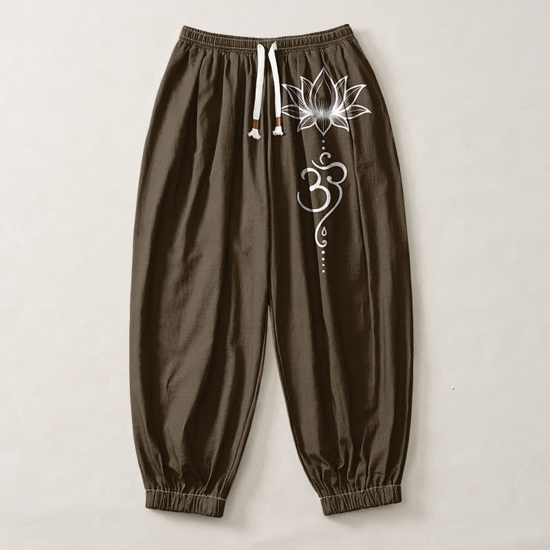 Buddha Stones Pantaloni harem da uomo in puro cotone con motivo loto Om e coulisse, con tasche. - image 7