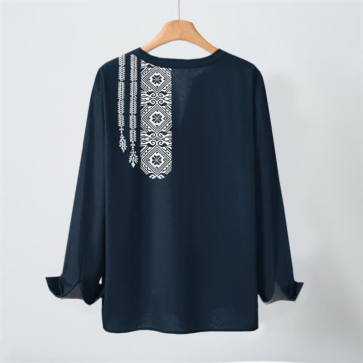 Buddha Stones Camicia da uomo a maniche lunghe con scollo a V e bottoni, in cotone, con motivo geometrico a quadrati tribali. - image 10