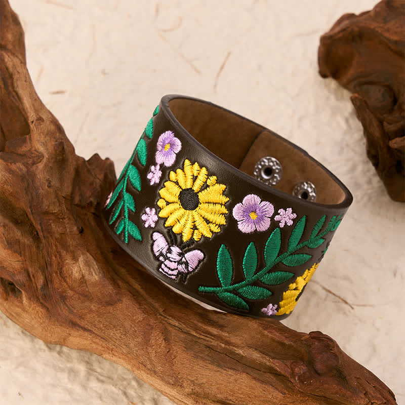 Buddha Stones Bracciale vintage con fibbia in pelle ricamata con fiori, rose e farfalle. - image 2