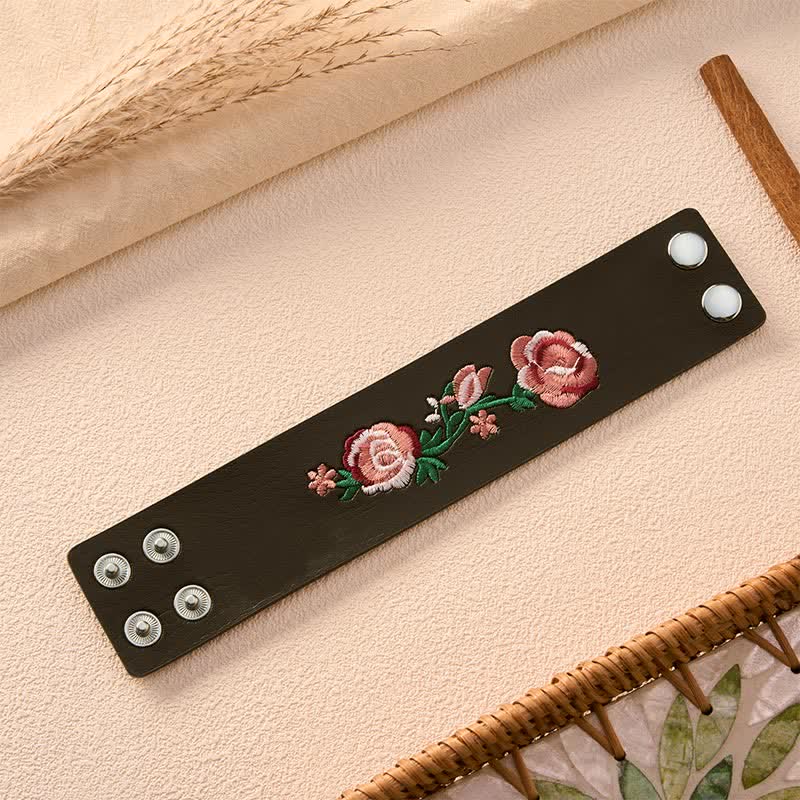 Buddha Stones Bracciale vintage con fibbia in pelle ricamata con fiori, rose e farfalle. - image 21