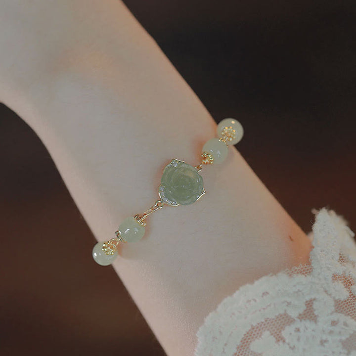 Bracciale con catena portafortuna in giada Hetian placcata in oro 14K con fiore rosa Buddha Stones