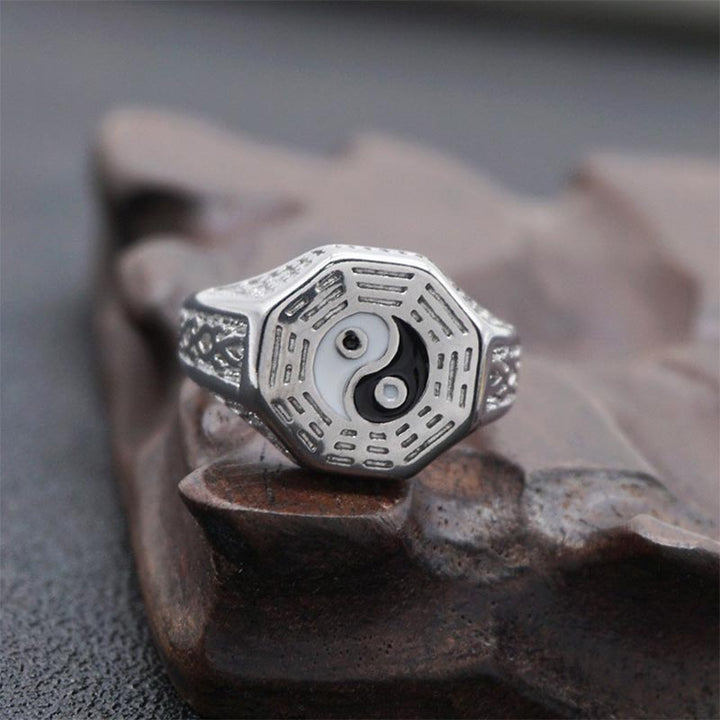 Anello portafortuna in rame con simbolo Yin Yang