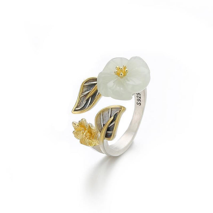 Anello portafortuna con fiore di prugna in giada bianca e rame placcato argento 925 Buddha Stones