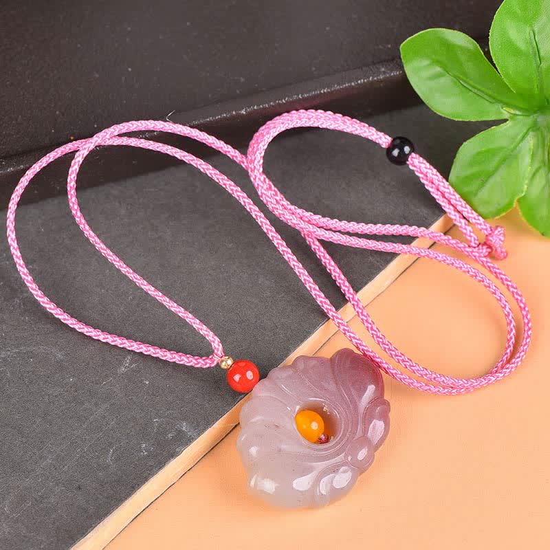 Collana con ciondolo di fiori di loto in giada di seta dorata rosa e ricchezza - Giada di seta dorata rosa - image 2