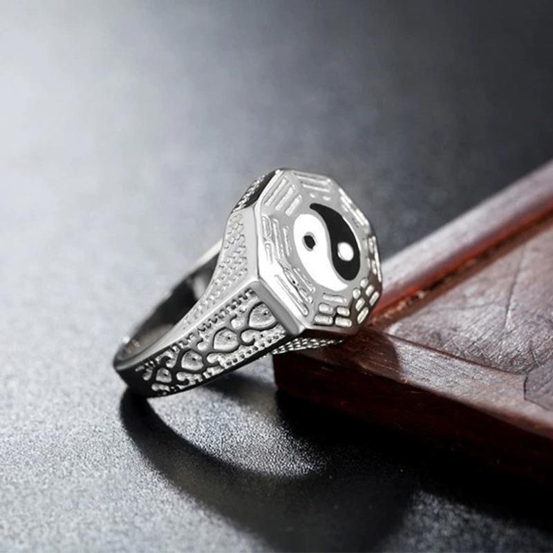 Anello portafortuna in rame con simbolo Yin Yang