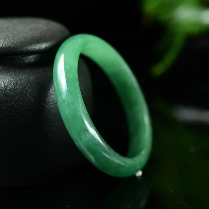 Bracciale rigido Buddha Stones, quarzite e giada, per guarigione, abbondanza e protezione. - 61 mm - image 0