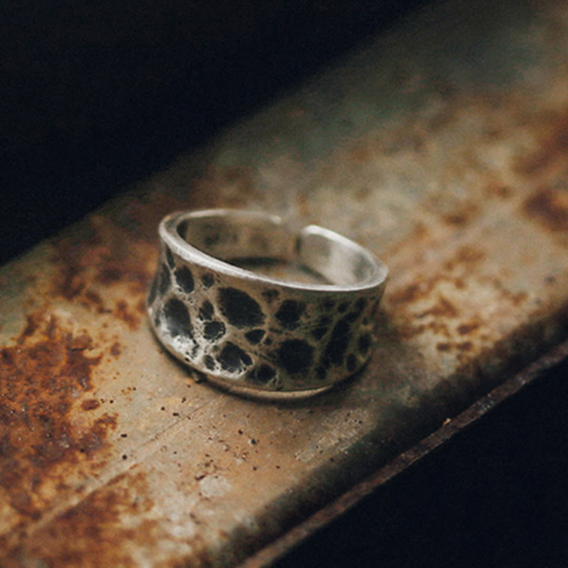 Anello di protezione con motivo a texture a rilievo in argento sterling 925 Buddha Stones - image 4